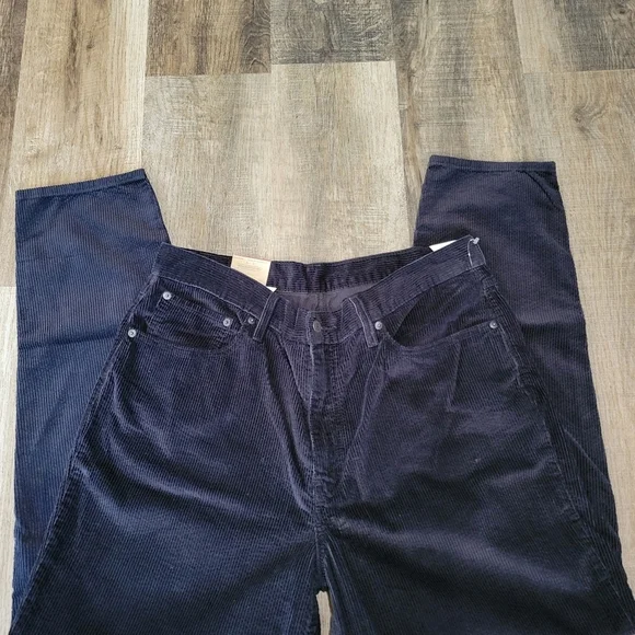 Levi's MOM JEANS HIGH WAISTED Black Corduroy - Picture 3 of 9